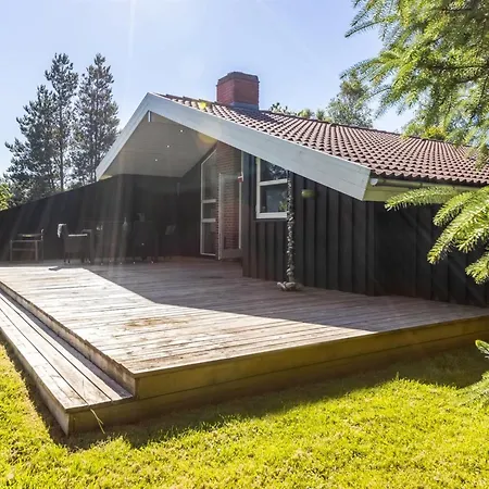 Olli - 600m From The Sea By Interhome Jerup