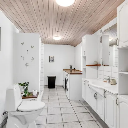 Olli - 600m From The Sea By Interhome Jerup