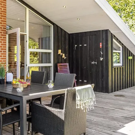 Сasa de vacaciones Olli - 600m From The Sea By Interhome